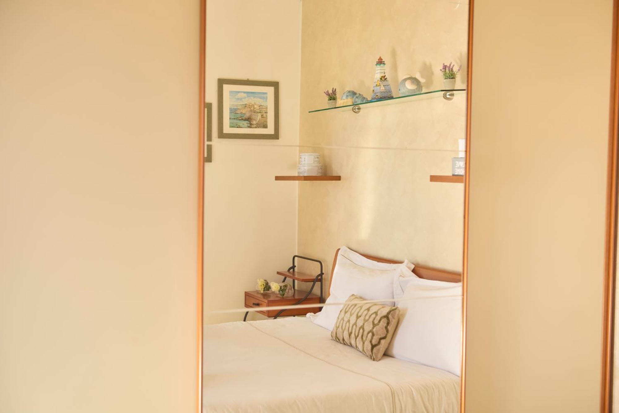 Terrazza Sul Mare A Pietra Ligure Apartment Ngoại thất bức ảnh